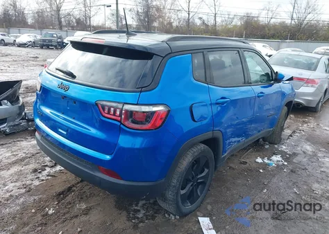 2018 Jeep Compass Altitude 4X4 z USA, uszkodzony, nr VIN 3C4NJDBB7JT455117